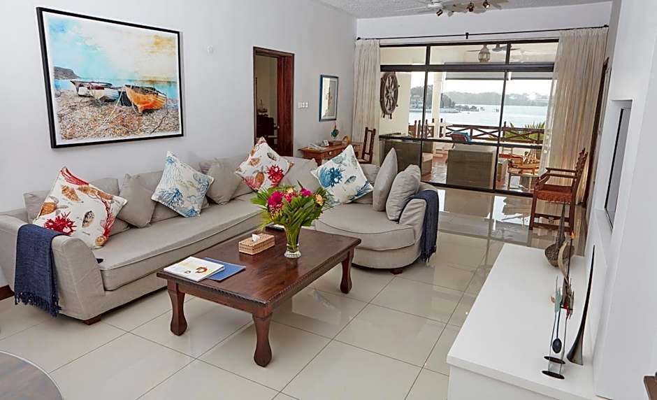 Tamarind Village Hotel Apartments