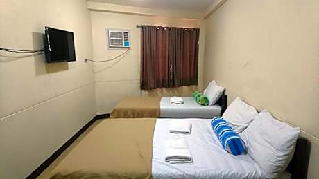 Deluxe Quadruple Room