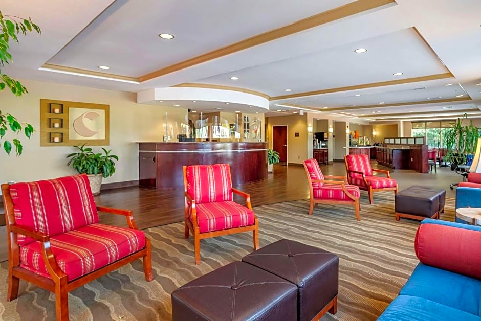 Comfort Suites Biloxi/Ocean Springs