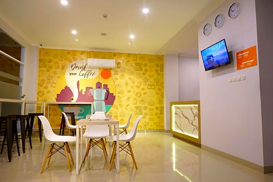 Central Front One Inn Jakarta Airport