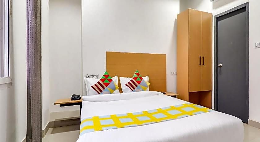 Super Hotel O Basera Homes Jankipuram