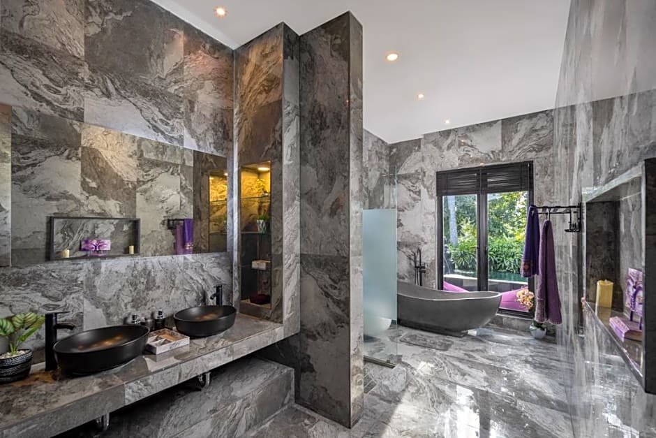 Capung Asri Eco Luxury Resort with Private Pool Villas