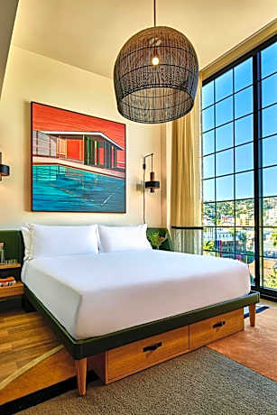 One-Bedroom King Suite with Sofa Bed and City View