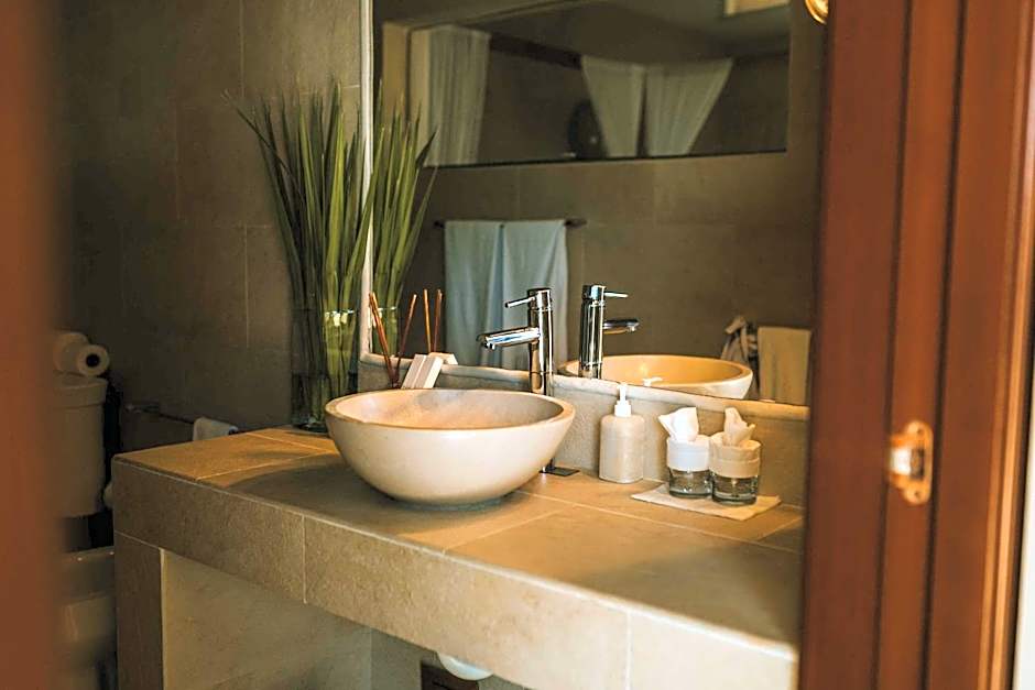 Jashita Hotel