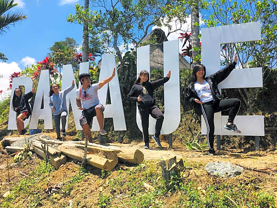 Hiwang Native House Inn & Viewdeck