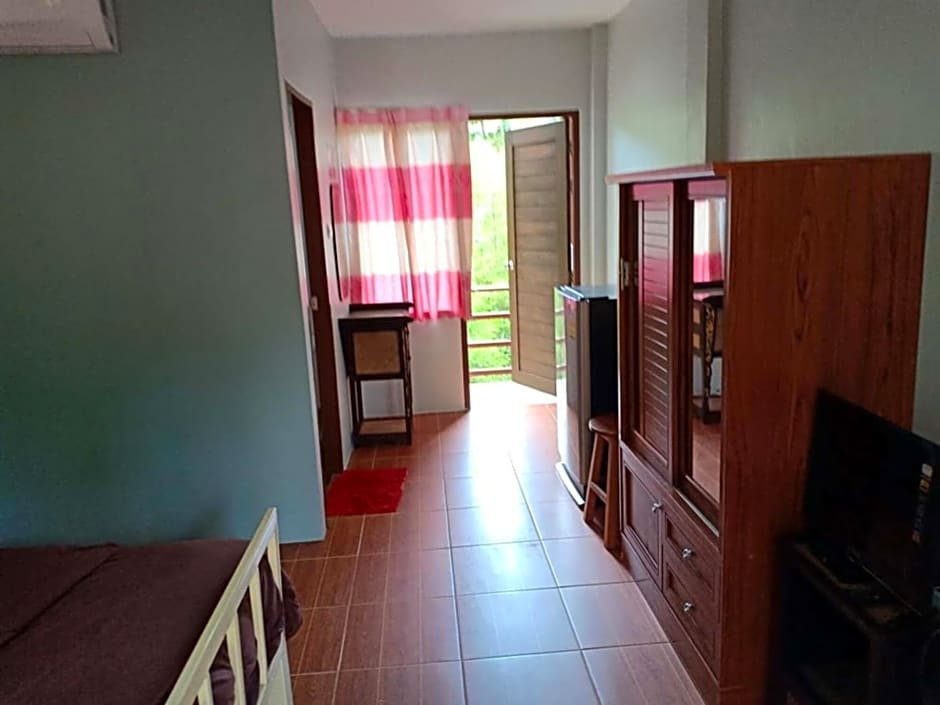 Chandra Hostel Koh Tao