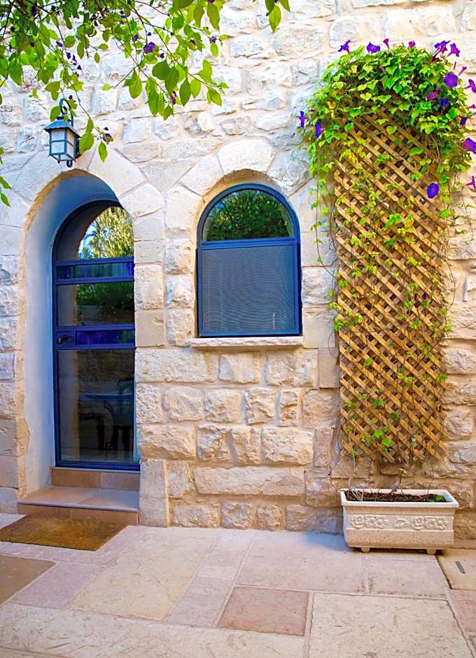 Artist Quarter Guesthouse B&B