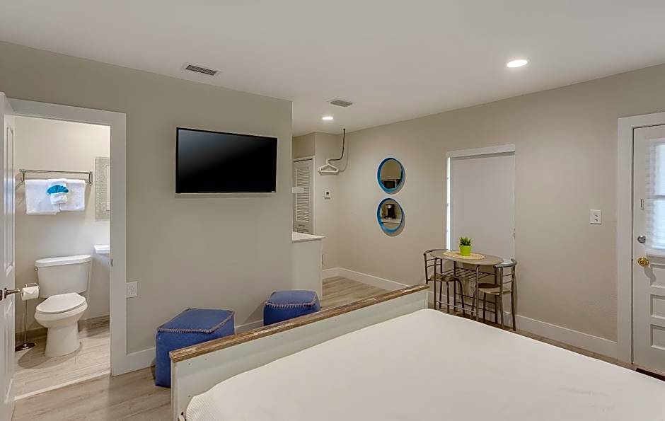 Drift Hotel