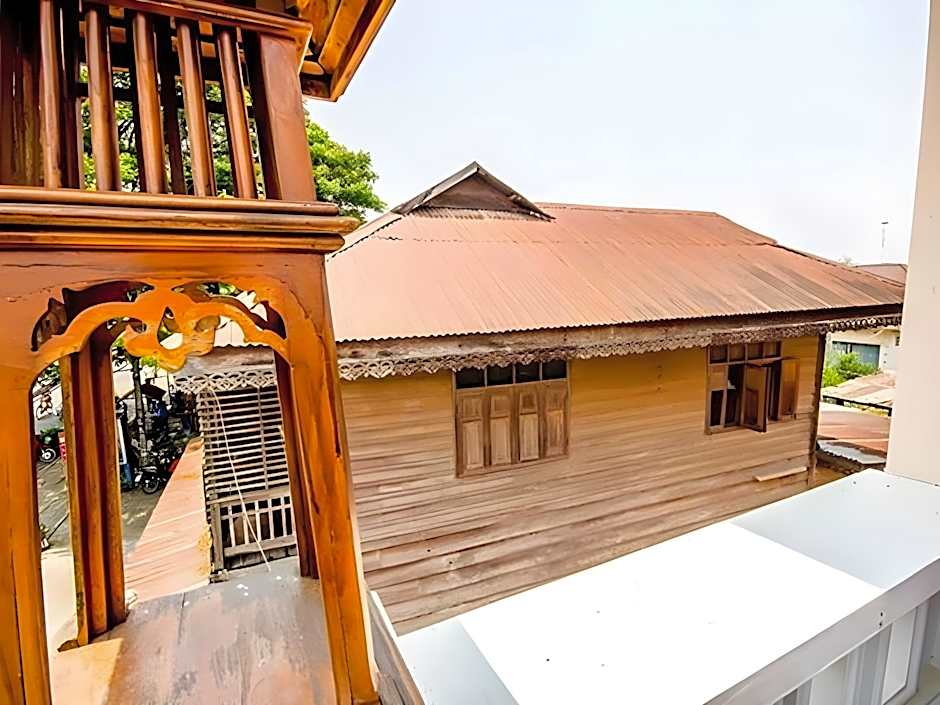 Wake Up at Muang Kao Boutique Hotel