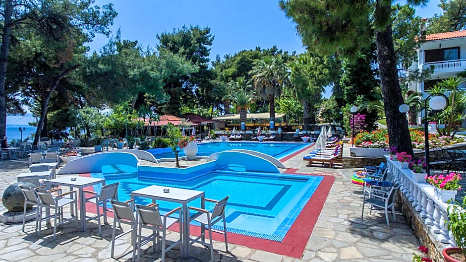 Porfi Beach Hotel