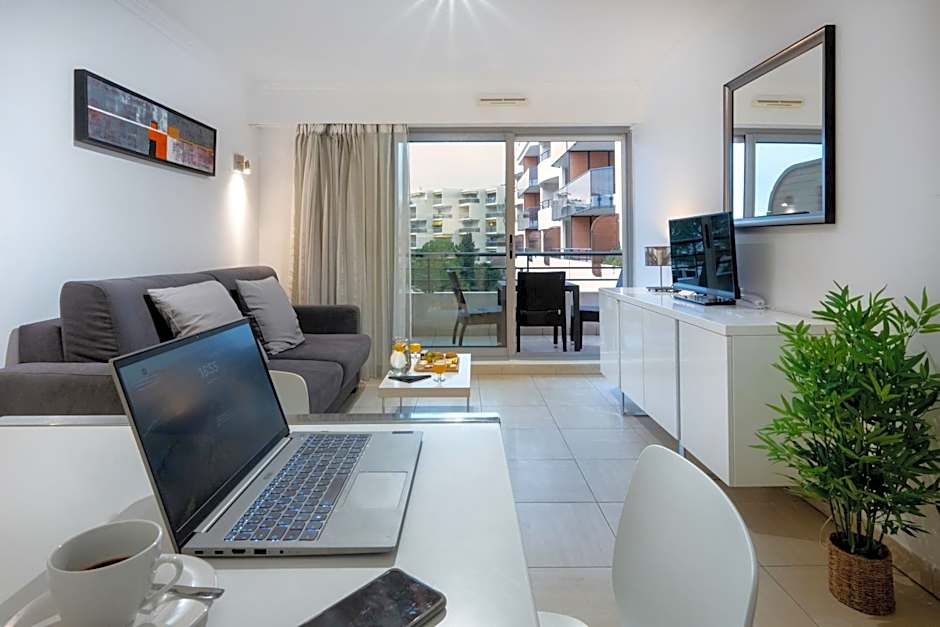Nemea Appart Hotel Le Lido Cagnes Sur Mer