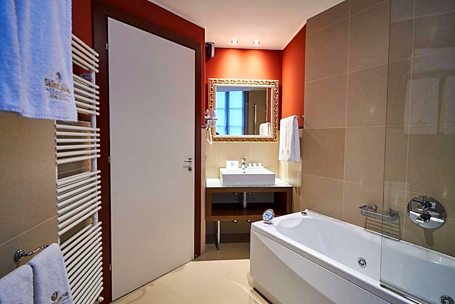 Hotel Centrale Best Western Signature Collection