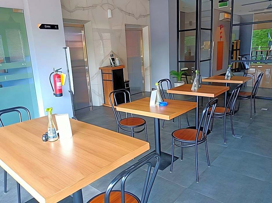 BATIQA Hotel Darmo - Surabaya