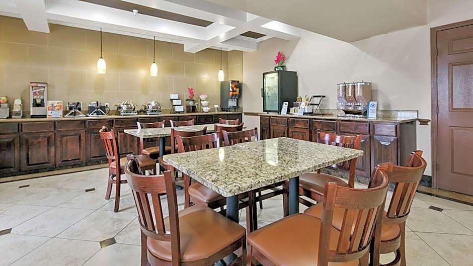 Best Western Plus Georgetown Inn And Suites