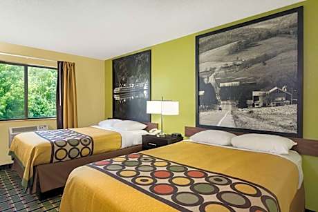 Super 8 by Wyndham Marietta