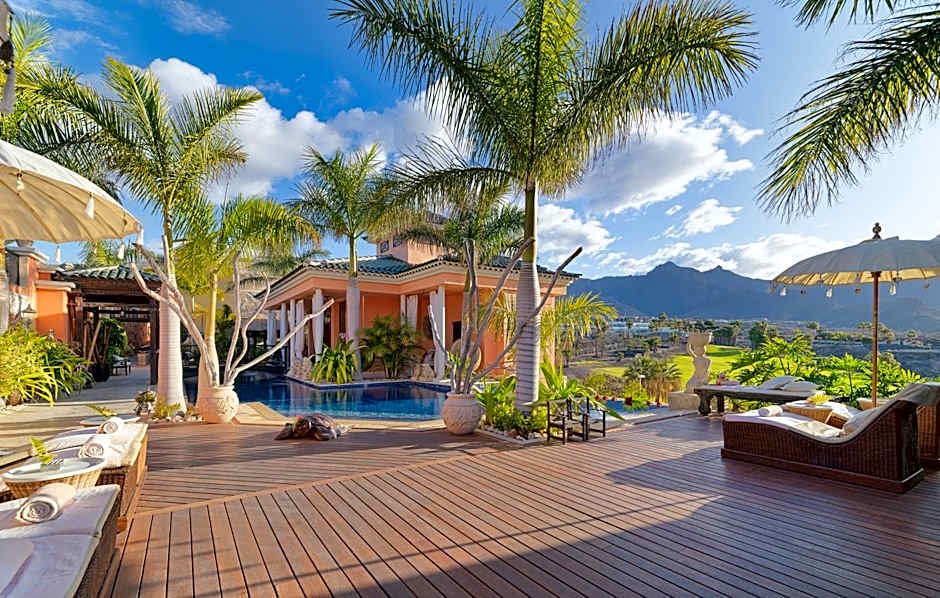 Royal Garden Villas & Spa, Luxury Hotel