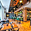 Hotel Royal William, an Ascend Collection Hotel