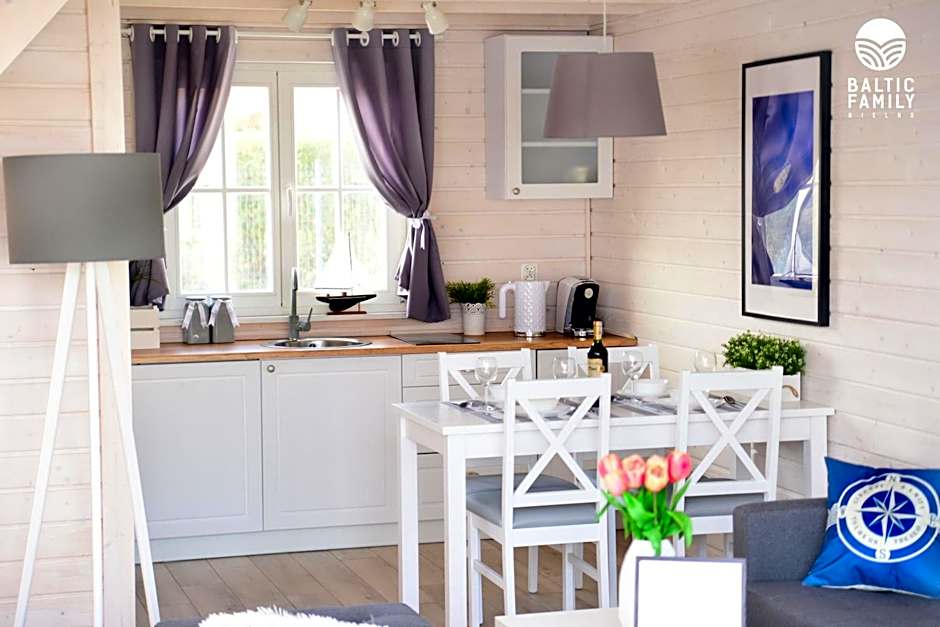 Domki BALTIC FAMILY basen kidsclub rowery