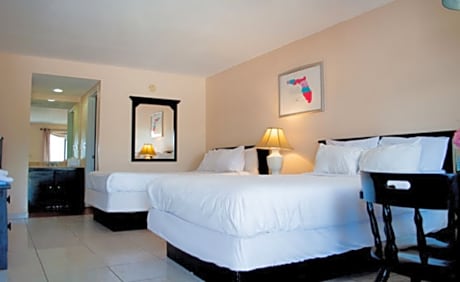 Standard Room with Two Beds