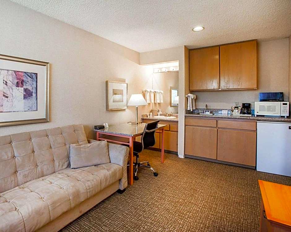 Quality Inn Kirkland