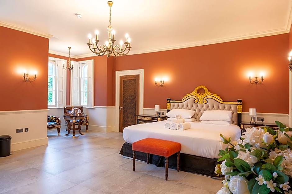 The Manor Country House Hotel