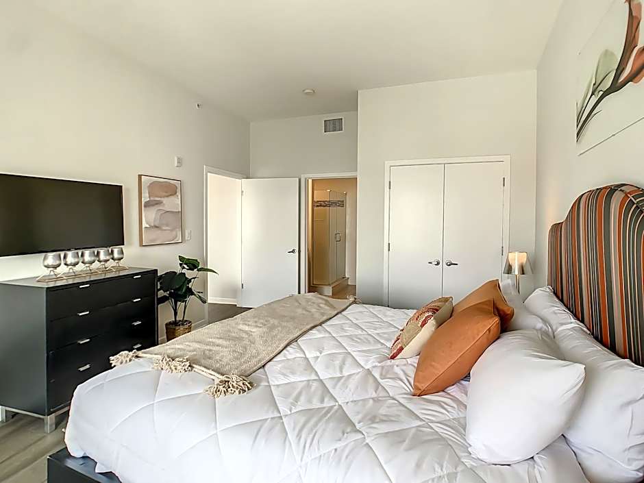 Pet friendly in Orlando area near Disney and ESPN Center