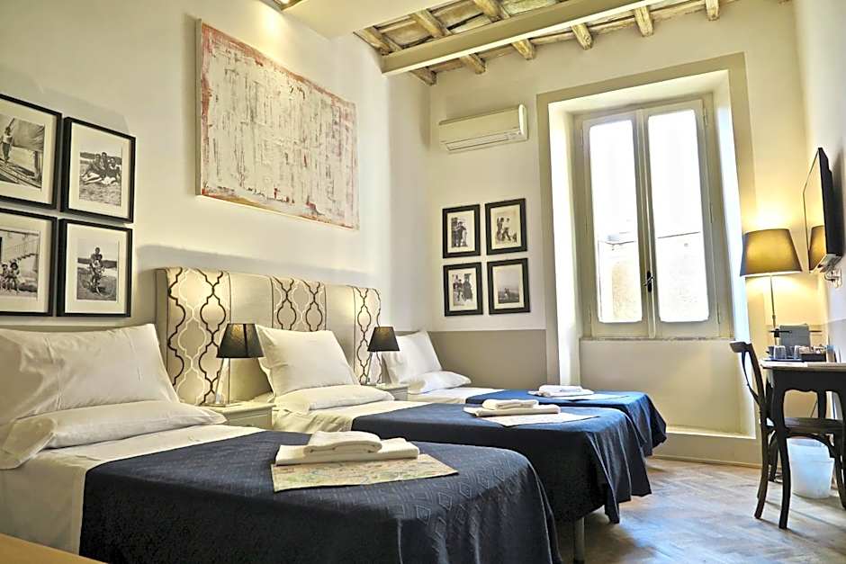 The Bluehostel