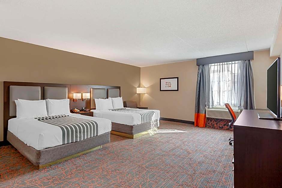 Best Western Plus Executive Inn