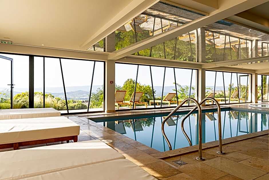 Mas des Herbes Blanches Hotel & Spa - Relais & Chateaux