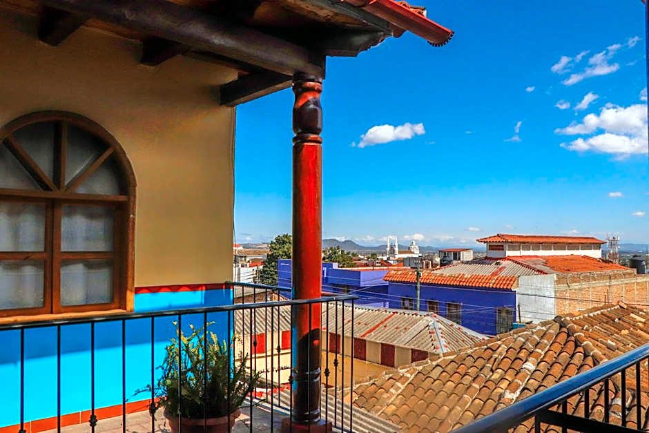 MESON DE LOS ANGELES
