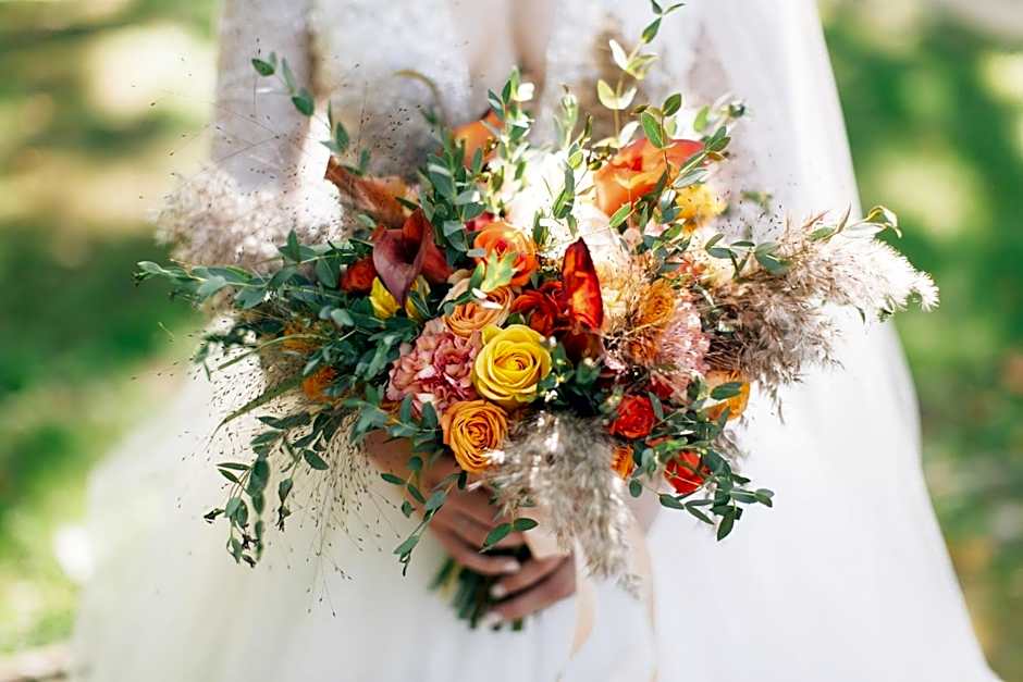 Holiday Inn Express & Suites Naples Downtown - 5th Avenue