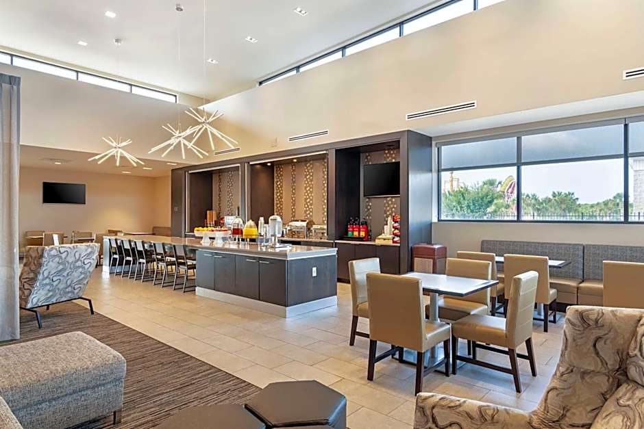 Best Western Plus Executive Residency Rigby's Water World Hotel