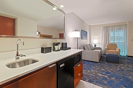 2 Double Beds Premium Wellness Hearing Access