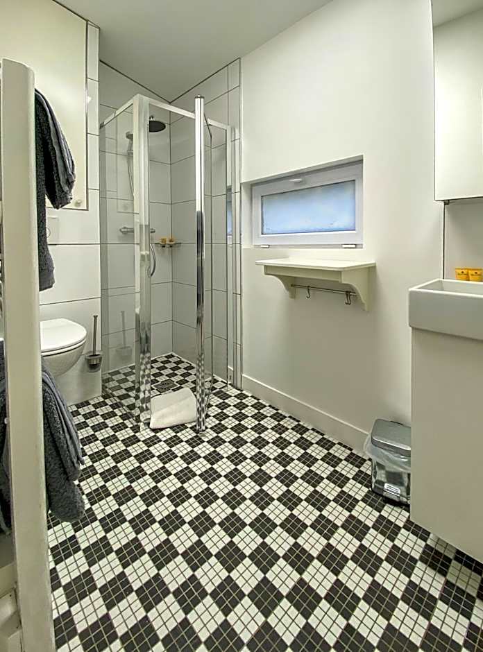 TOWNHOUSE TROUVILLE - Appart'Hotel & Spa