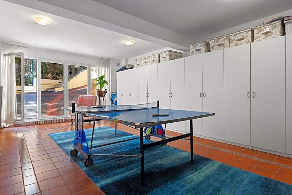 Stunning Infinity pool mansion in Mijas by Costarentals - Ref 85