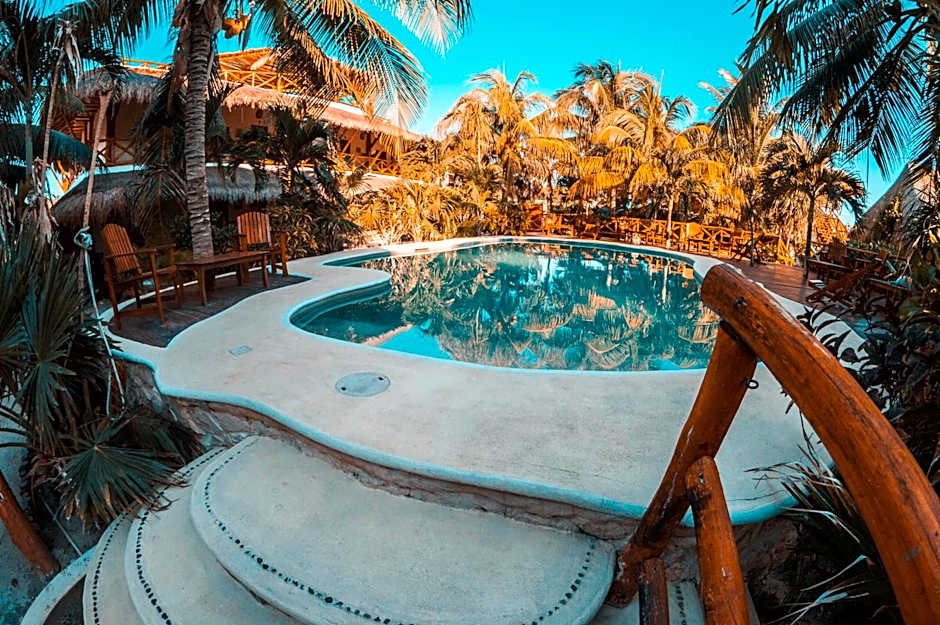 Ensueño Holbox & Beach Club