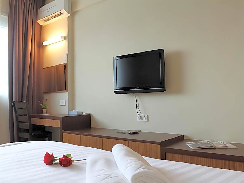 Aroma Hotel