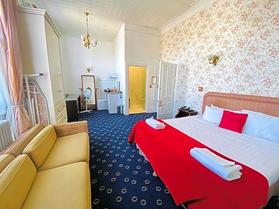The Esplanade Hotel