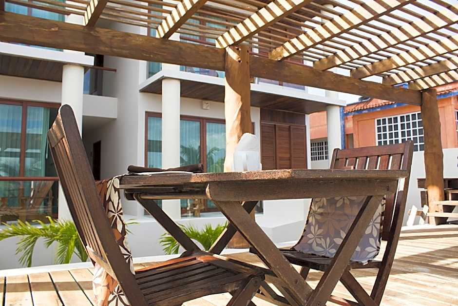 Aquastar Hotel & Apartments