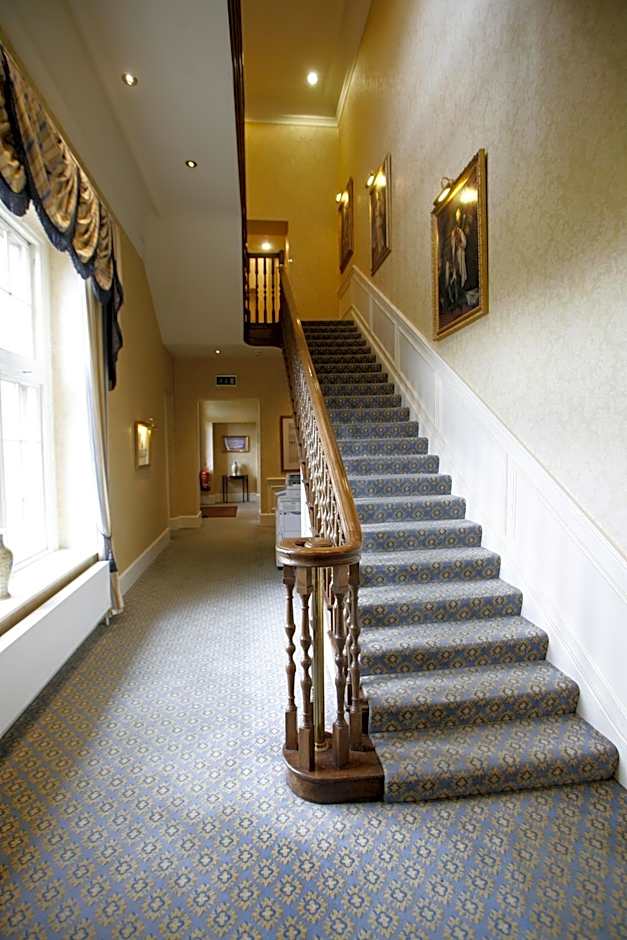 De Vere Cranage Estate