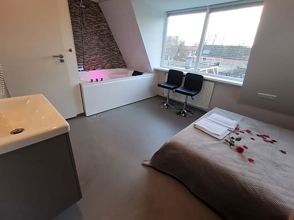 Hotel-Chao NL 24 hours open