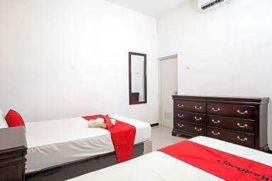 RedDoorz near Taman Krida Budaya Malang