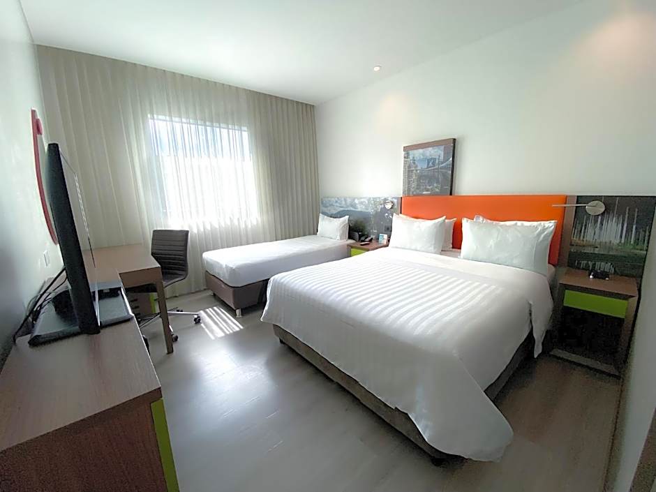 Hampton Inn By Hilton Medellin, Colombia