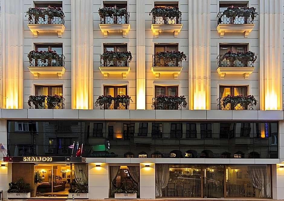 Skalion Hotel
