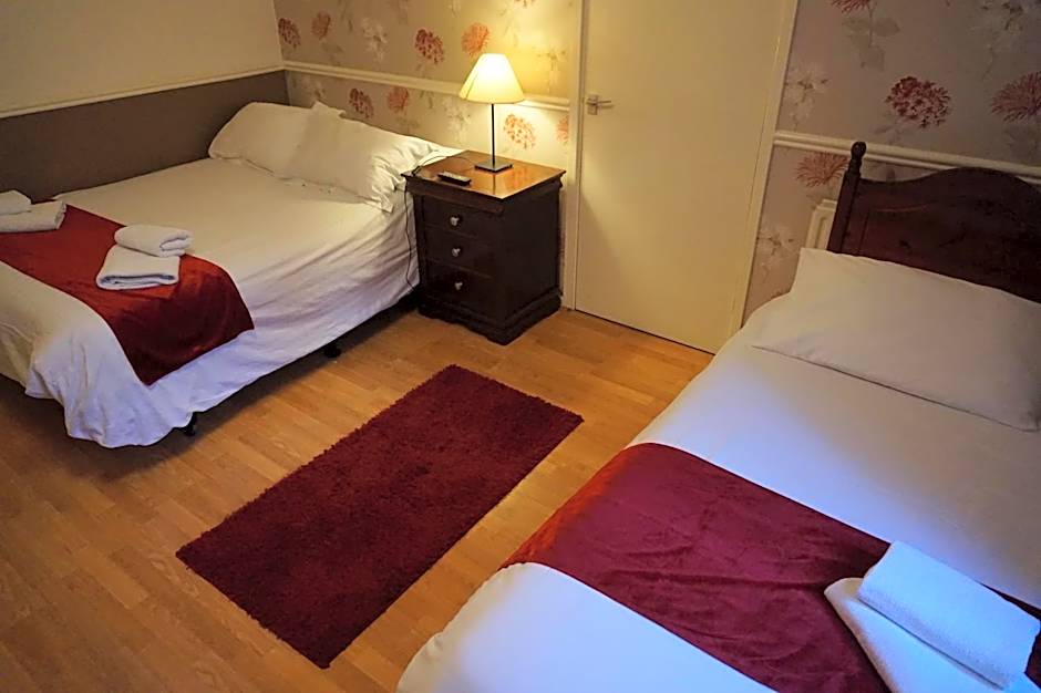 The Boundary Hotel - B&B