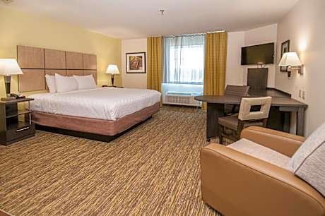 1 Bedroom Suite Communications Mobility Accessible Tub