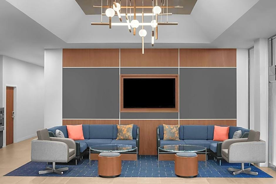Courtyard by Marriott San Jose Airport