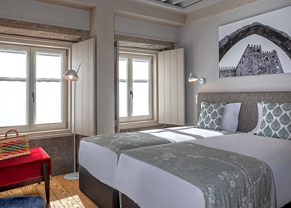 Porta Nova Collection House