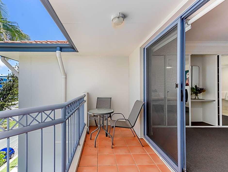 Bella Mare Coolangatta Beachside Apartments