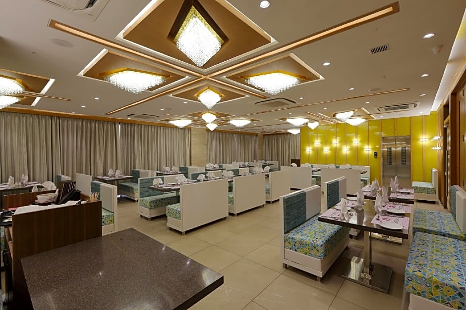 Hotel Pragati The Grand